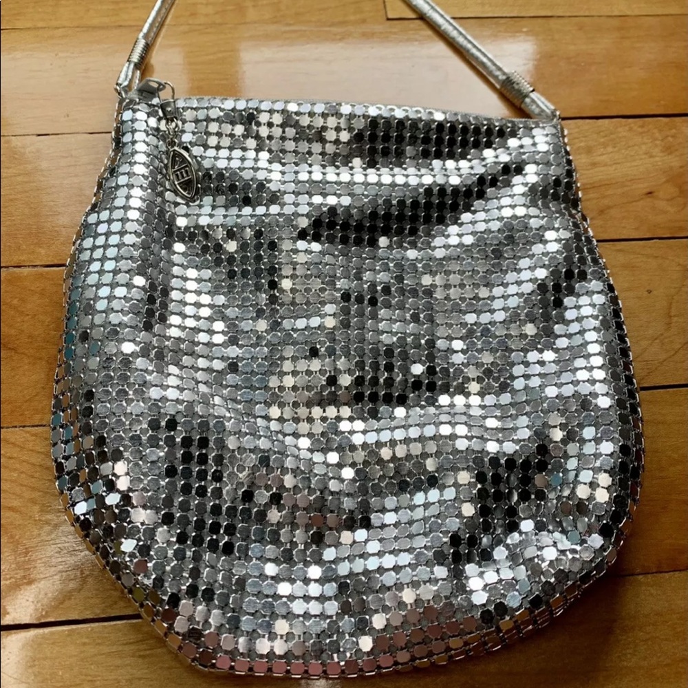 Another Y & S Original Silver Tone Metal Mesh Chainmail Purse Evening Bag